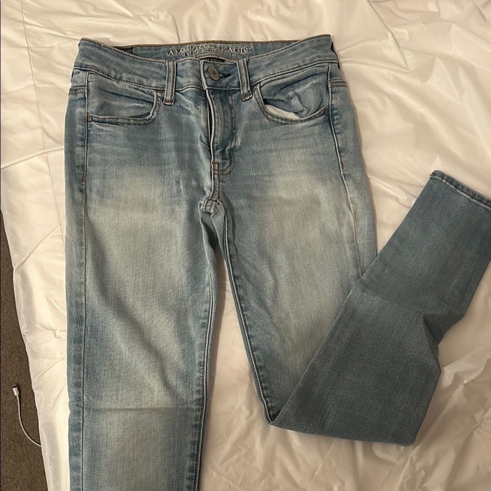 American Eagle Blue Skinny Jeans Classic Denim Style